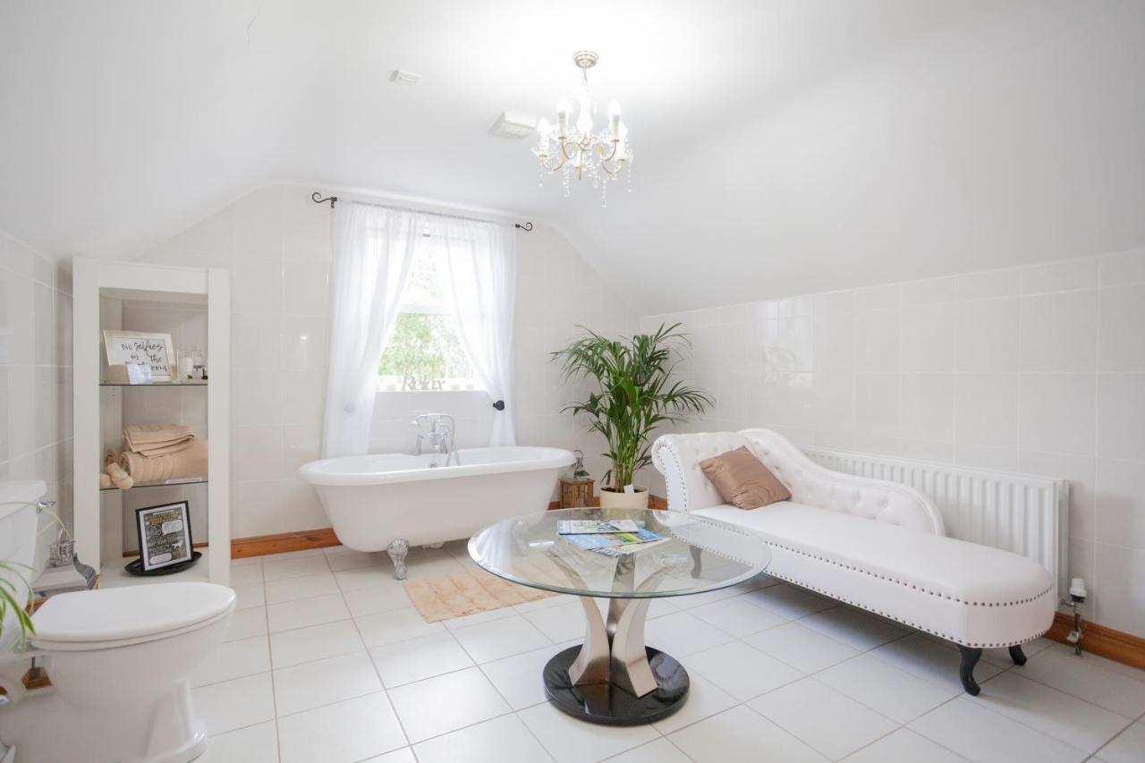 Longview House Bed & Breakfast Ballymoney Bagian luar foto